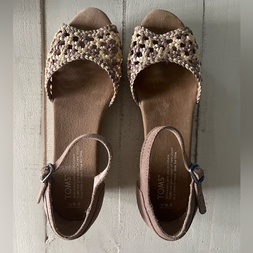 Toms Platform Wedge - Picture 3 of 11